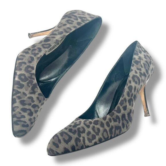 Manolo Blahnik Gray Suede Cheetah Animal Print Pumps Women’s Size 37.5 (US 7) - Picture 4 of 10